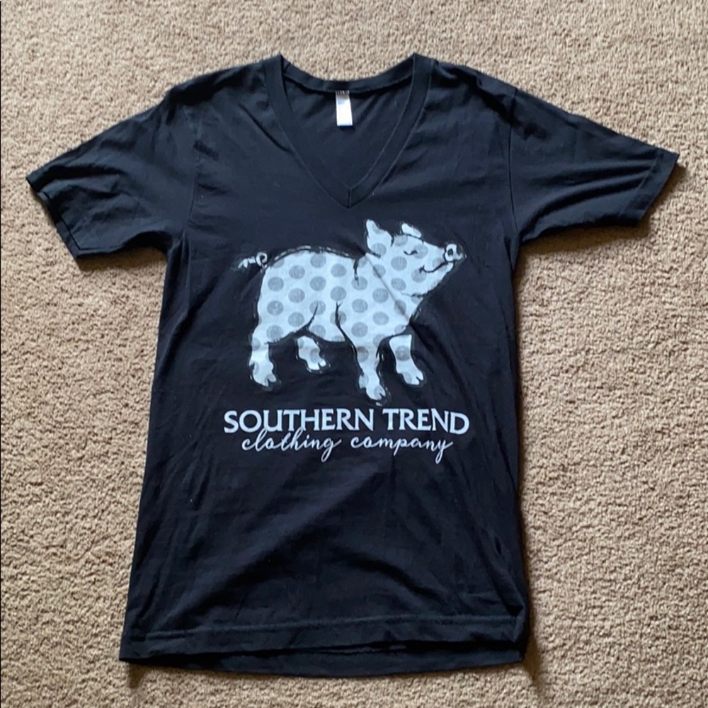 Southern Trend: Black Polka Dot Pig Tee